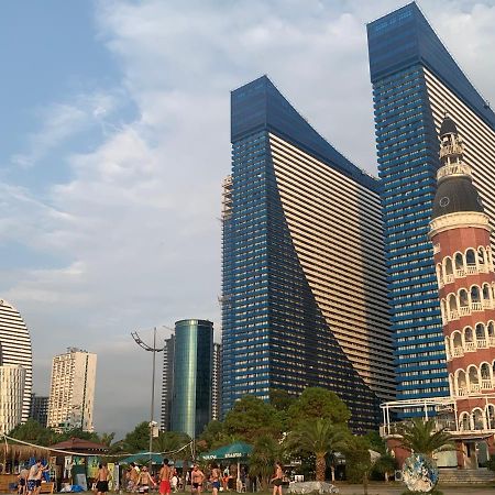 Orbi Twin Towers C Block Apartment Batumi Exterior photo